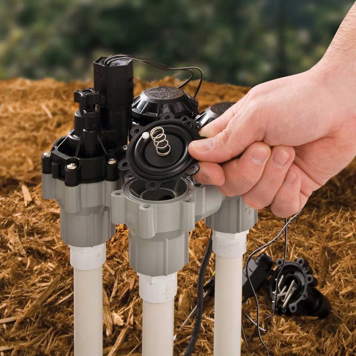 Rain Bird 1 In. 150 psi Electric Sprinkler Valve - 0000006486