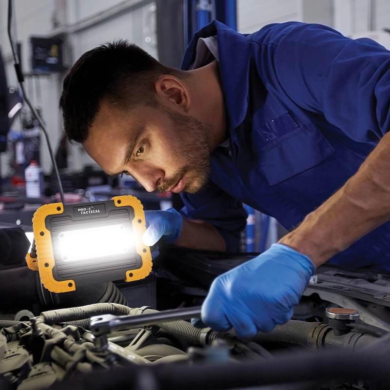 Pro-4 Tactical® Work Light - 0000007031 - Runnings