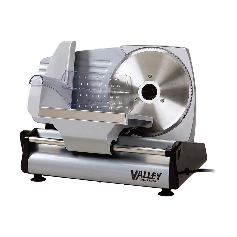 can you use a wallpaper steamer to clean carpets