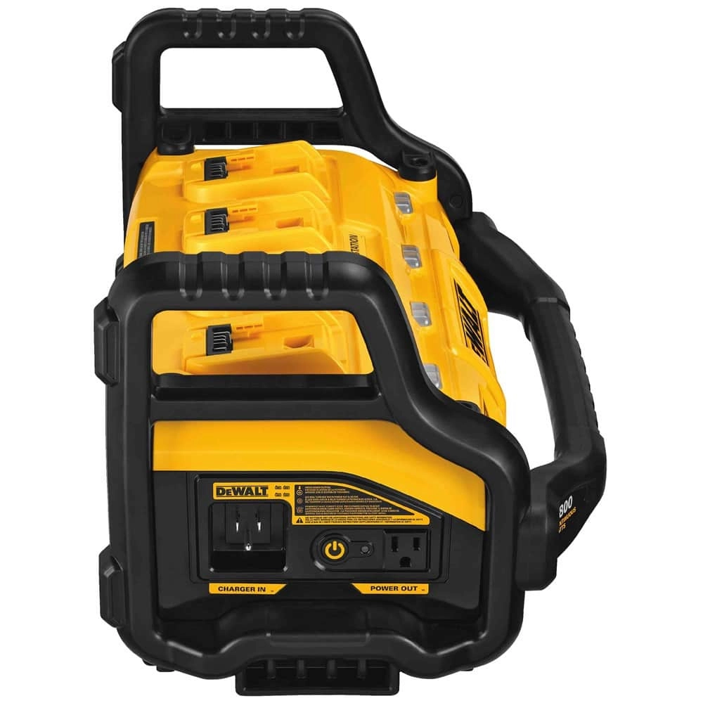 天洋PATOS大阪DAIRI-88000 Dewalt 1800 Watt Portable Power Station and Parallel Battery