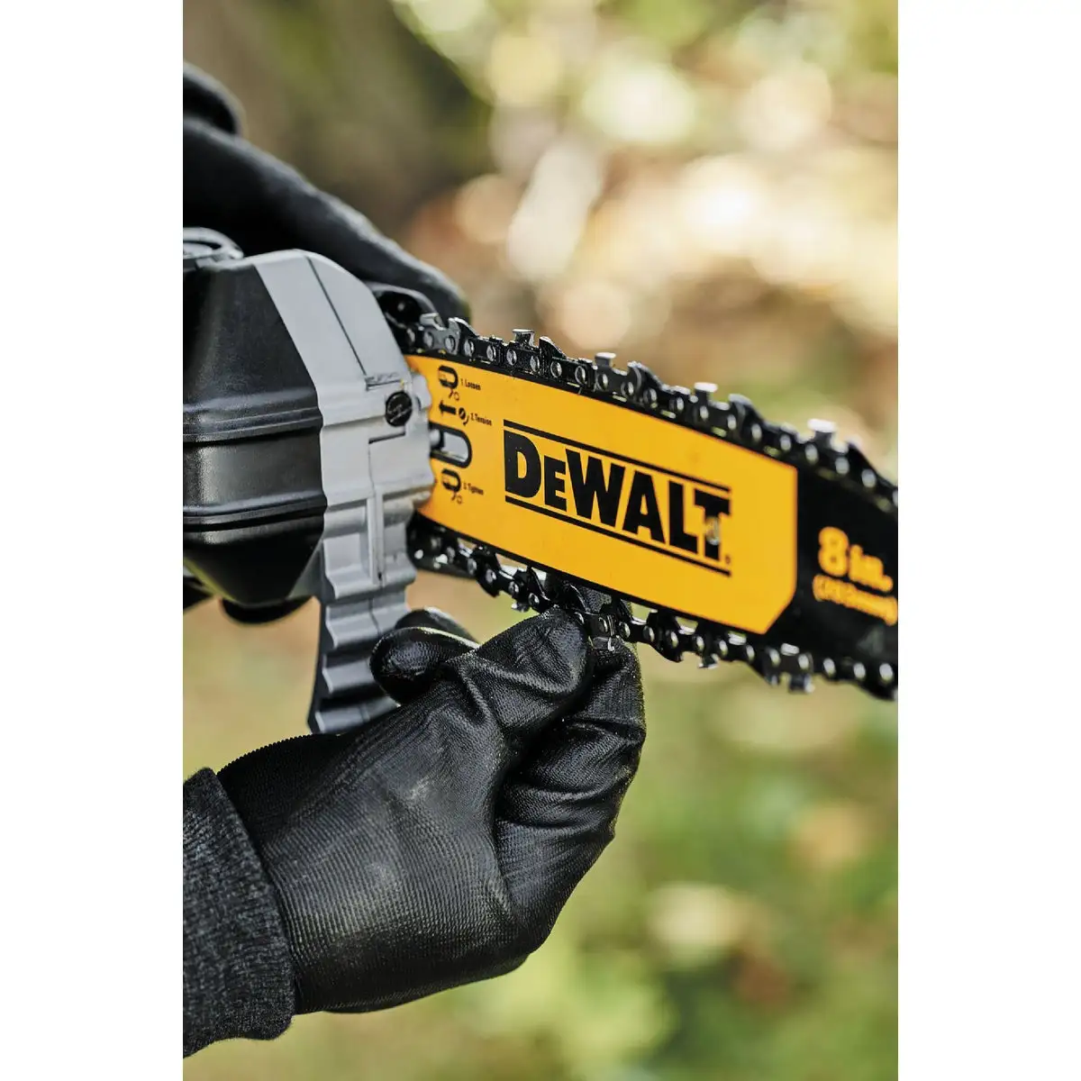 DEWALT 20V MAX XR 8 In. Brushless Cordless Pole Saw (Tool Only) View 3 of 8