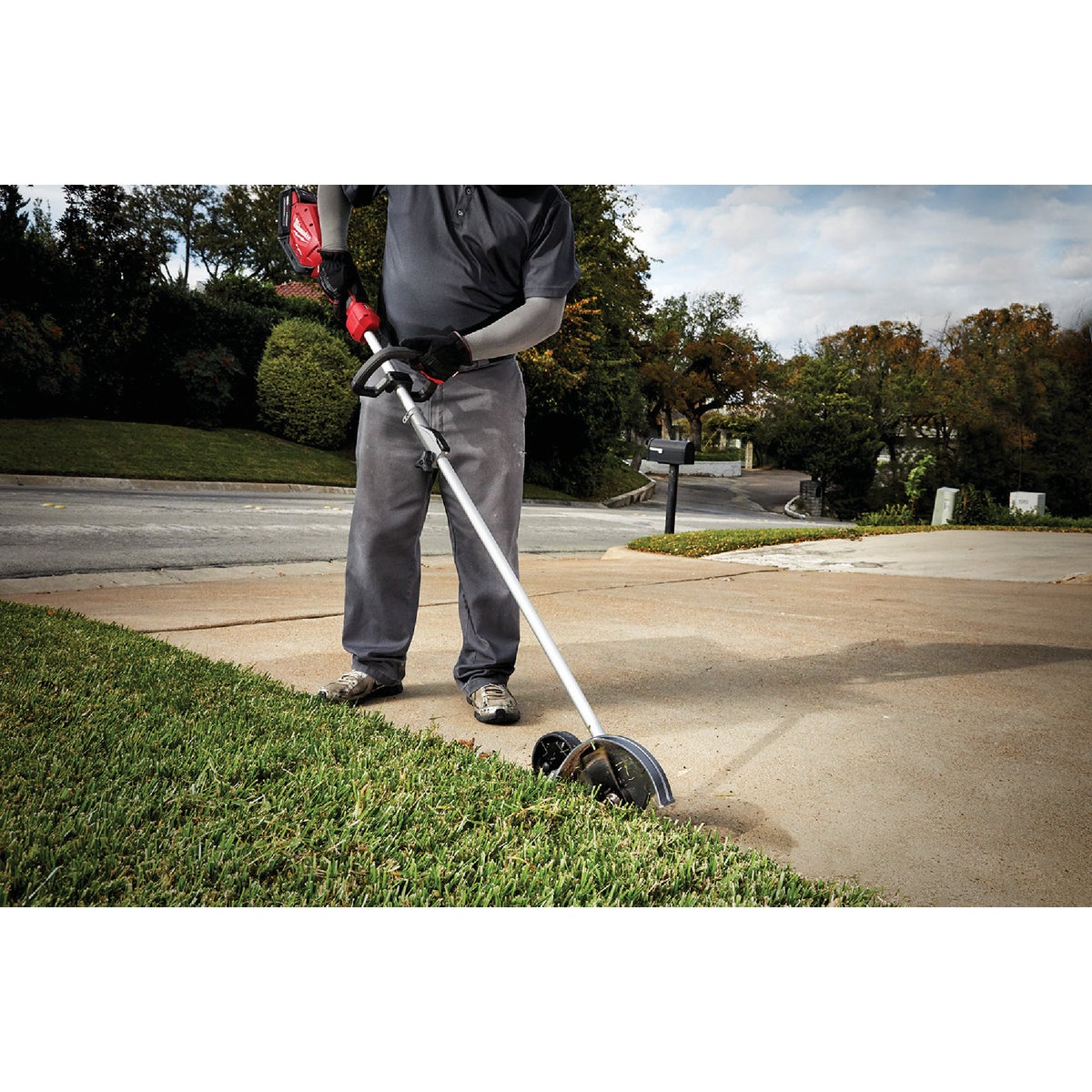Milwaukee M18 FUEL 8 In. Edger Attachment for QUIK-LOK Attachment System View 2 of 5