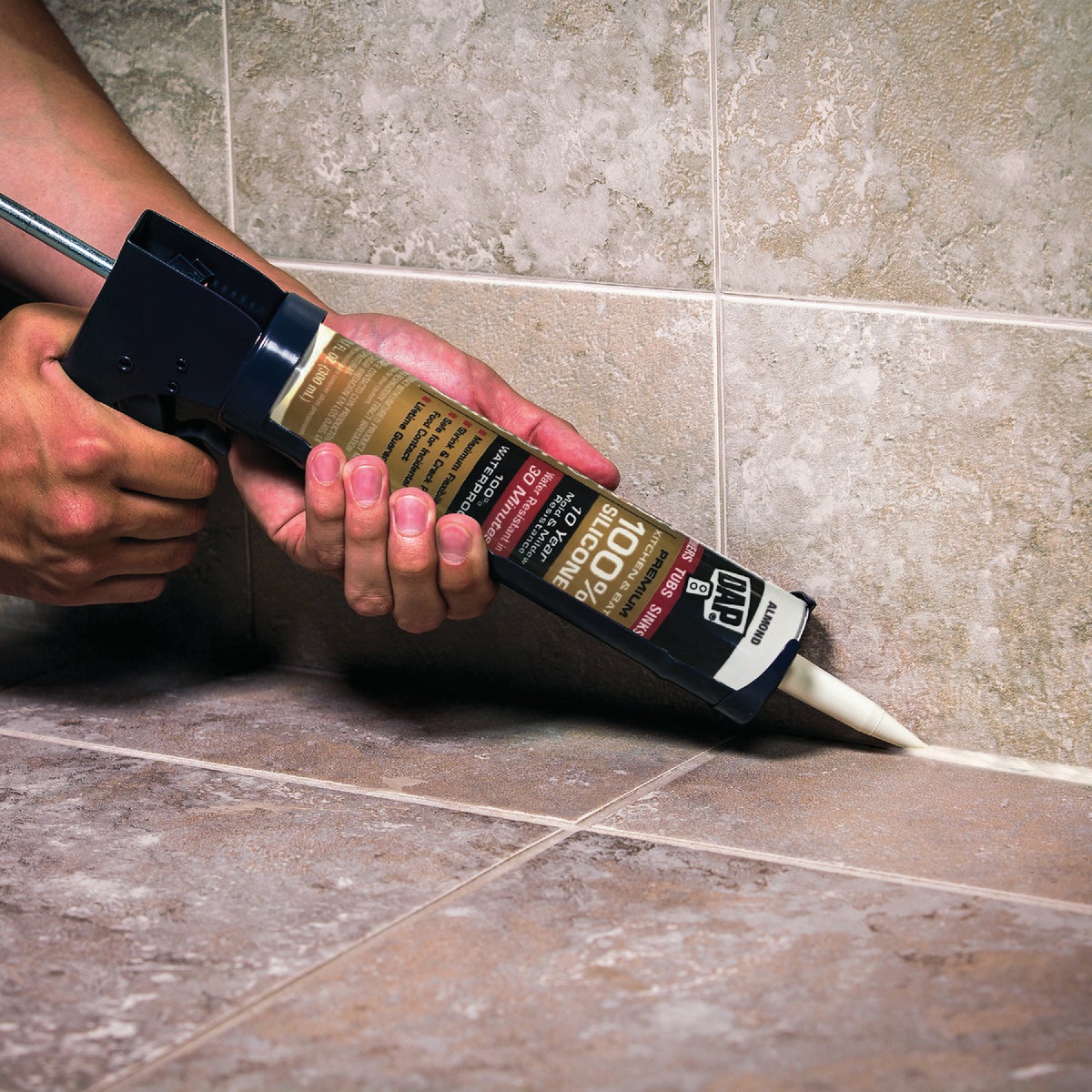 DAP Silicone Max 10.1 Oz. Clear Premium Kitchen, Bath & Plumbing 100% Silicone Sealant View 2 of 4