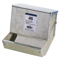 Pet Lodge™ Feeder with Sifter Bottom & Lid, 7"