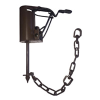 R-Trap Dog-Proof Raccoon Trap with Easy Set Handle