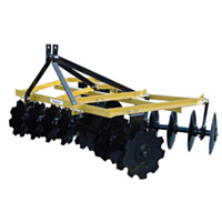 KingKutter® 6 1/2' 16-20" Angle Frame Notched Disc Harrow